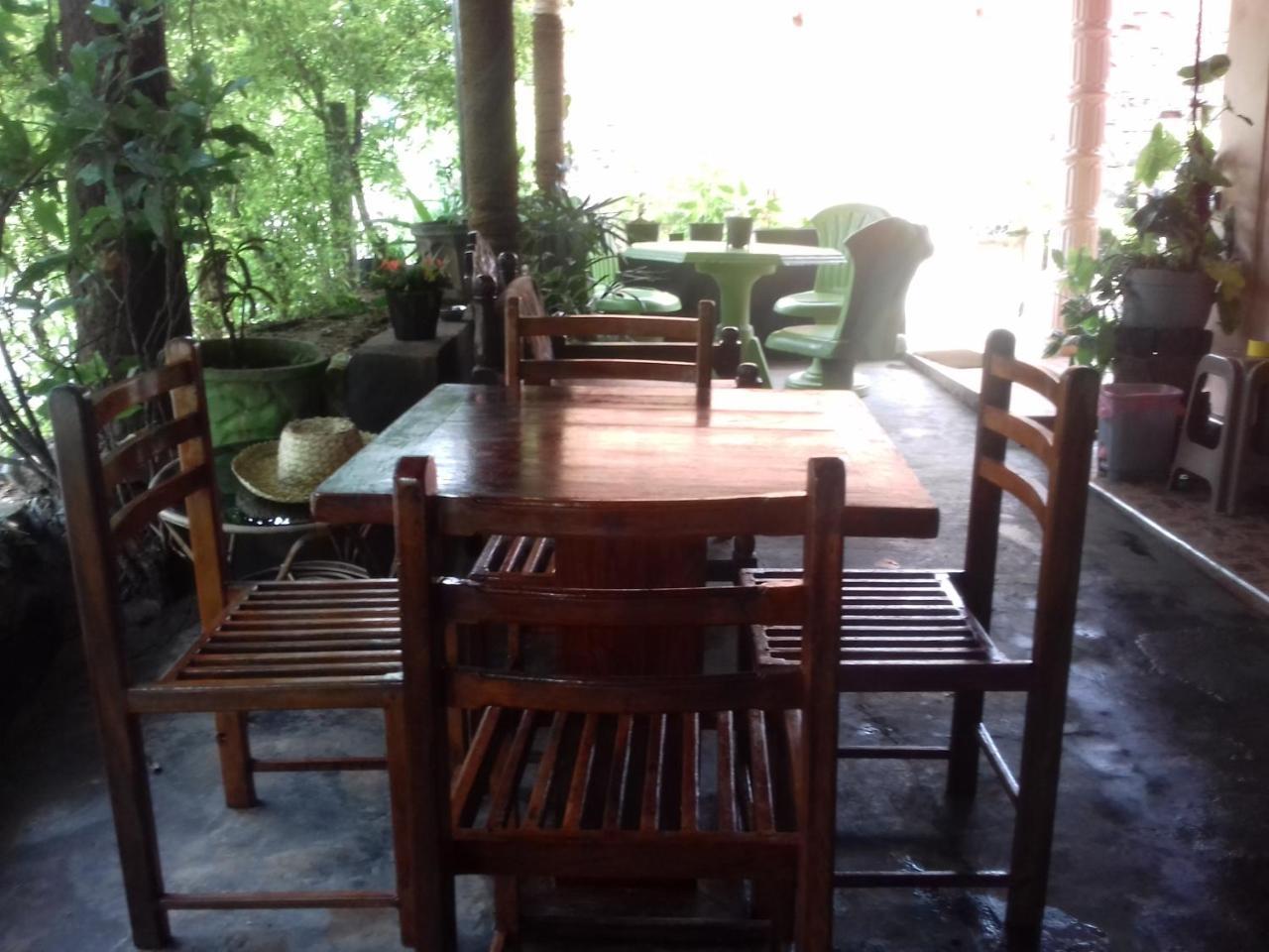 Thisal Guest House Полонарува Екстериор снимка